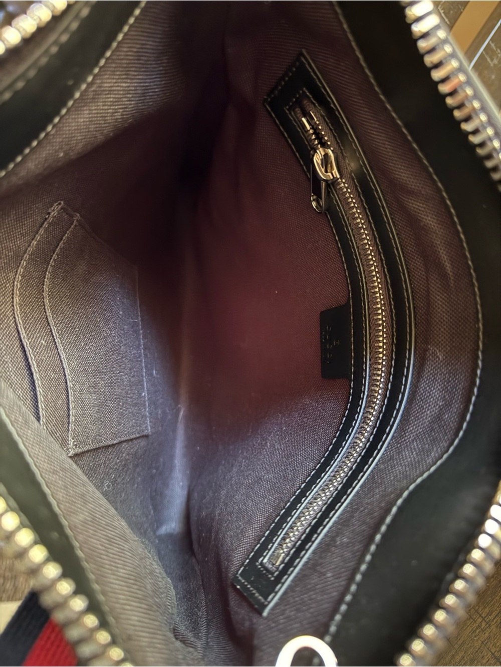 Gucci Gray GG Supreme Messenger Bag with Red-Blue Web Strap - Picture 3 of 10